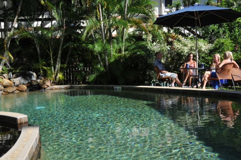Reef Gateway Apartments Cairns Ngoại thất bức ảnh